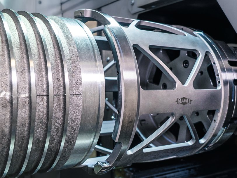 Continuous process for electromobility Internal and External Machining of the Stator Housing